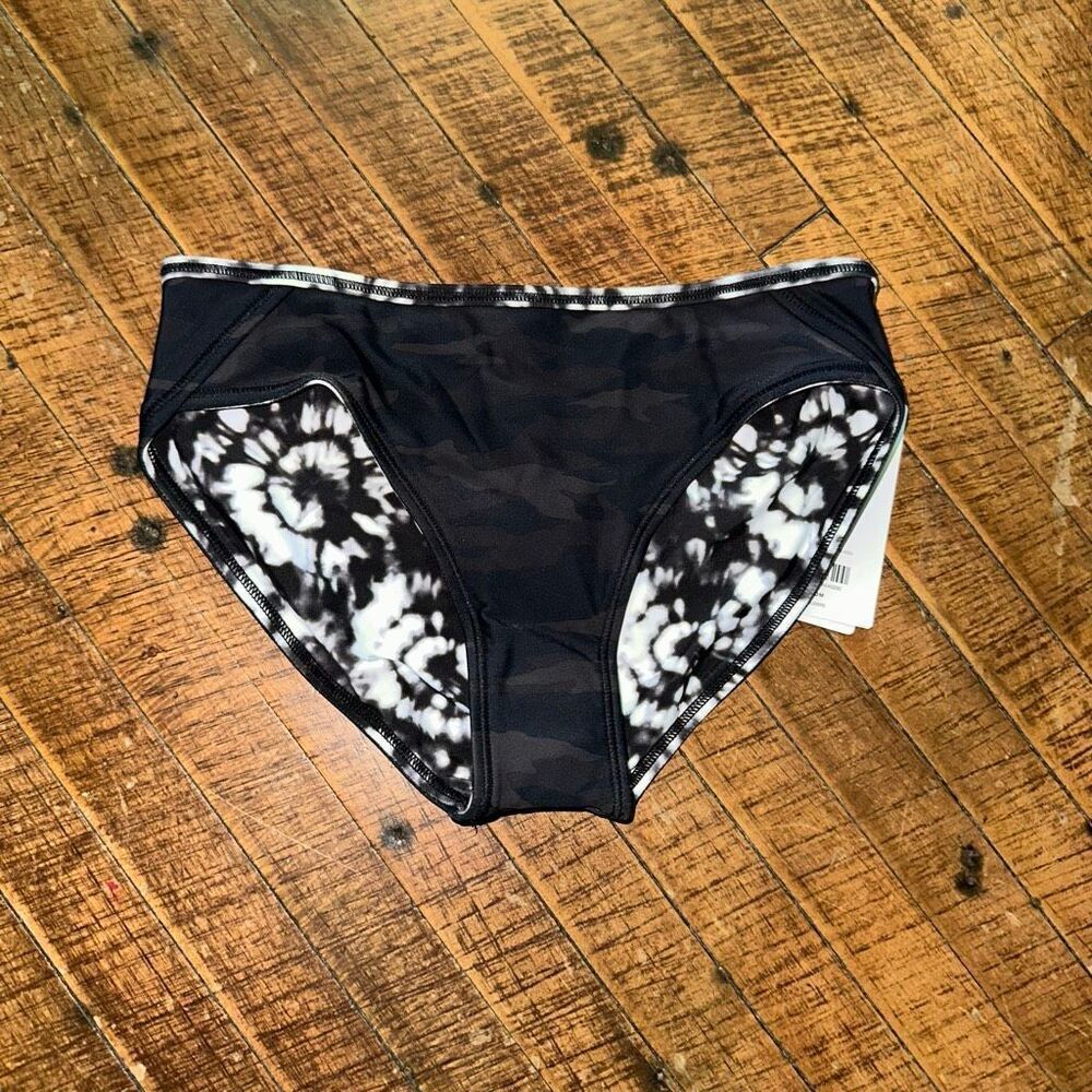 Athleta Girl reversible camo tie  8-10 swim bikini bottoms